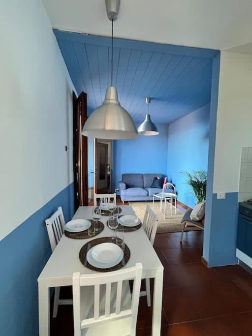 2-Bedroom Flat In The Heart Of Bergamo City Centre Esterno foto